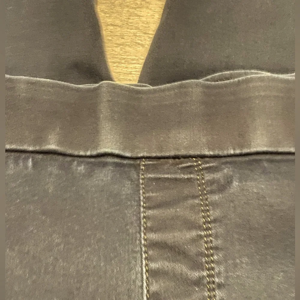 Gloria Vanderbilt Slimming Pull-On Jeans 14 - Picture 3 of 4